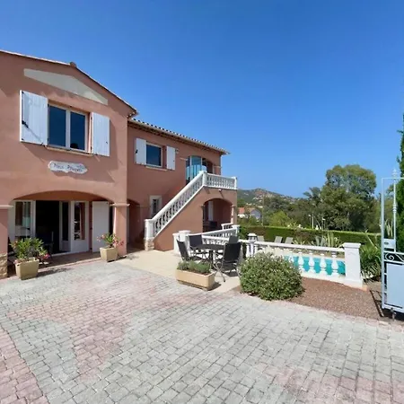 펜션 Hibiscus Comfortable Saint-Raphaël